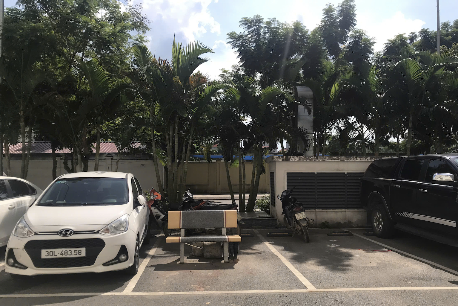 Hình ảnh không thể tin nổi ở chung cư Hà Nội, chưa tìm ra 'thủ phạm'