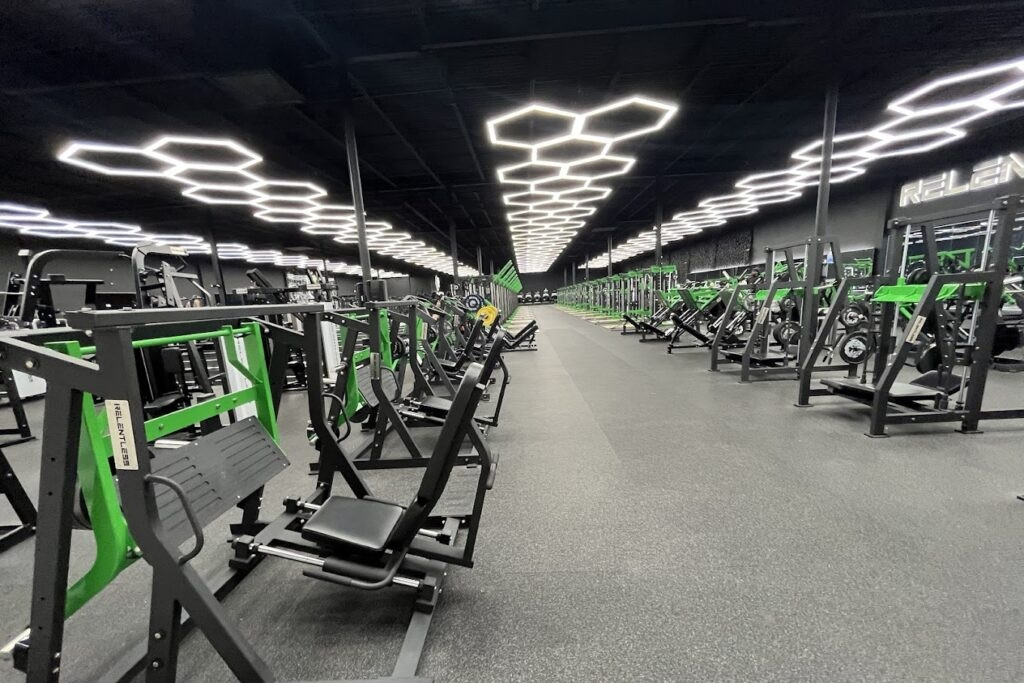 Chủ phòng gym thu 100 tỷ, đi xe sang rồi nhận kết buồn: Bài học cho khởi nghiệp