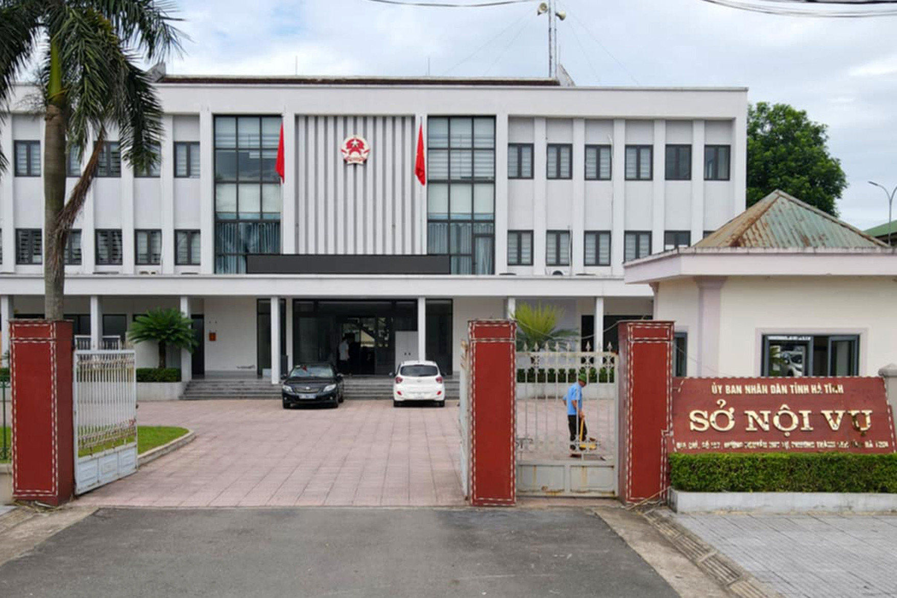 Hà Tĩnh dôi dư gần 250 biên chế ở cấp xã, tỉnh chỉ đạo cân đối gấp