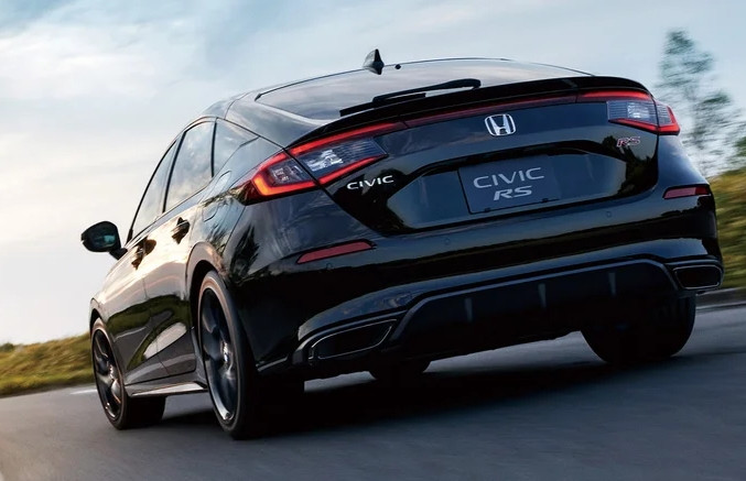 Huy hiệu RS trên xe Honda Civic có phải là 'Racing Sport'?