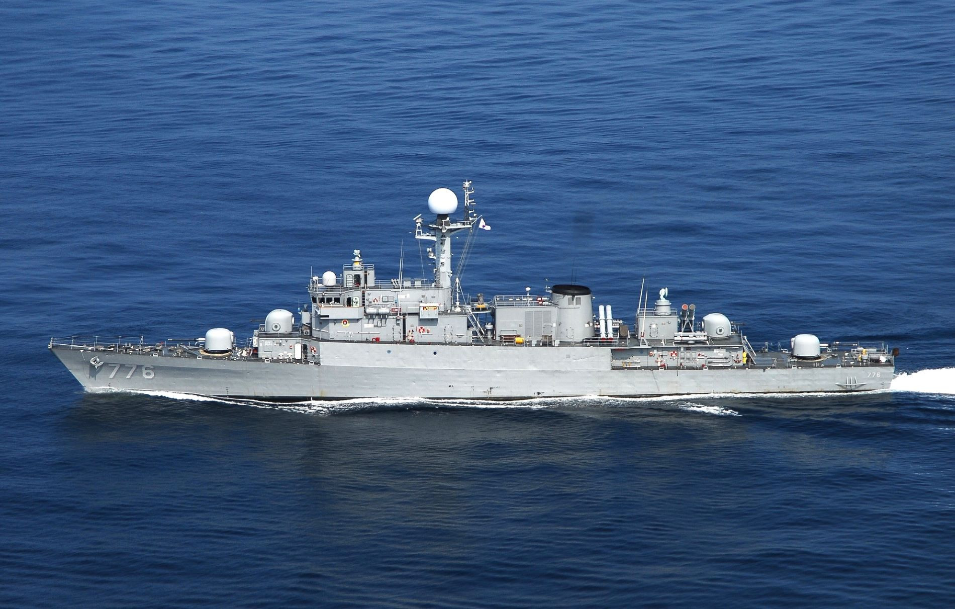 Tàu hộ tống Hàn Quốc VN mua.jpg