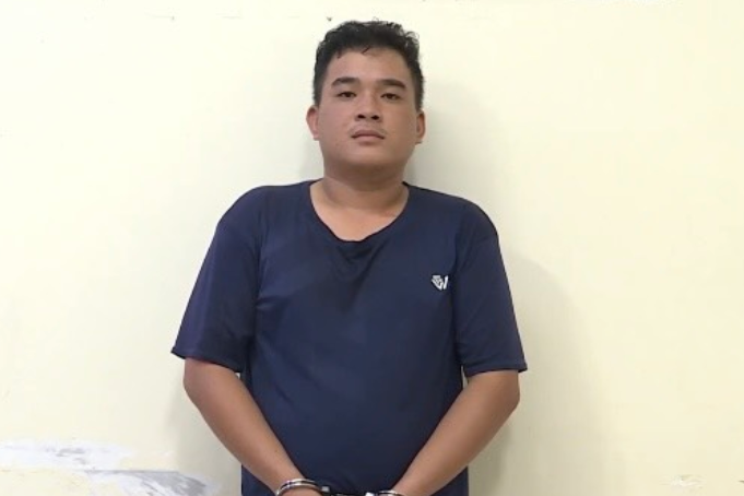 Truy tố thanh niên trong vụ CSGT bám yên xe máy ở TPHCM