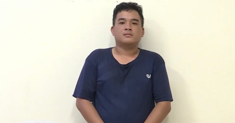 Truy tố thanh niên trong vụ CSGT bám yên xe máy ở TPHCM