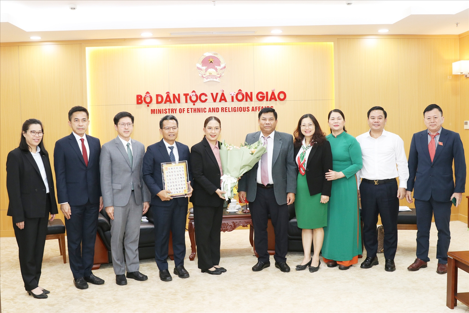 Việt Nam - Thái Lan chia sẻ kinh nghiệm xây dựng, thực hiện chính sách dân tộc