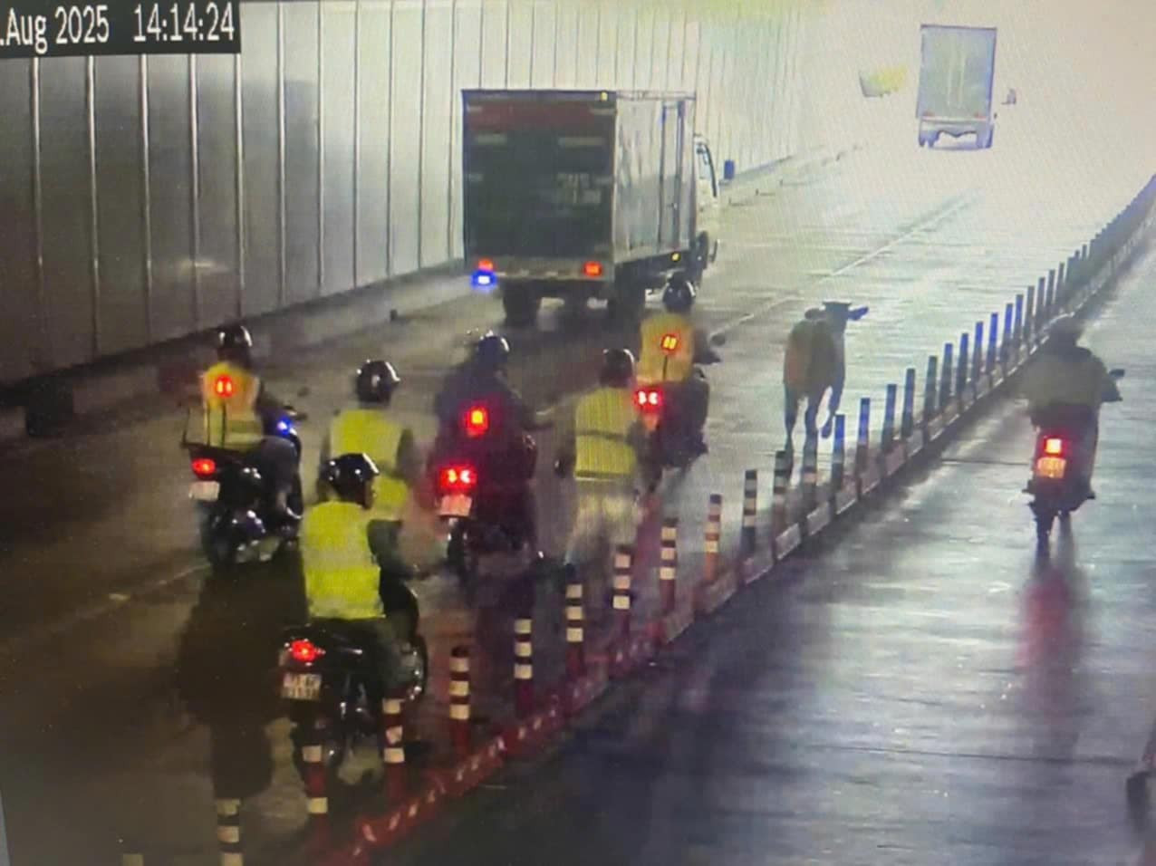 att.Ui1jLP7SHLox_DJ_9YxGDBbL pl_12MwqazcY4 uXWE.jpeg