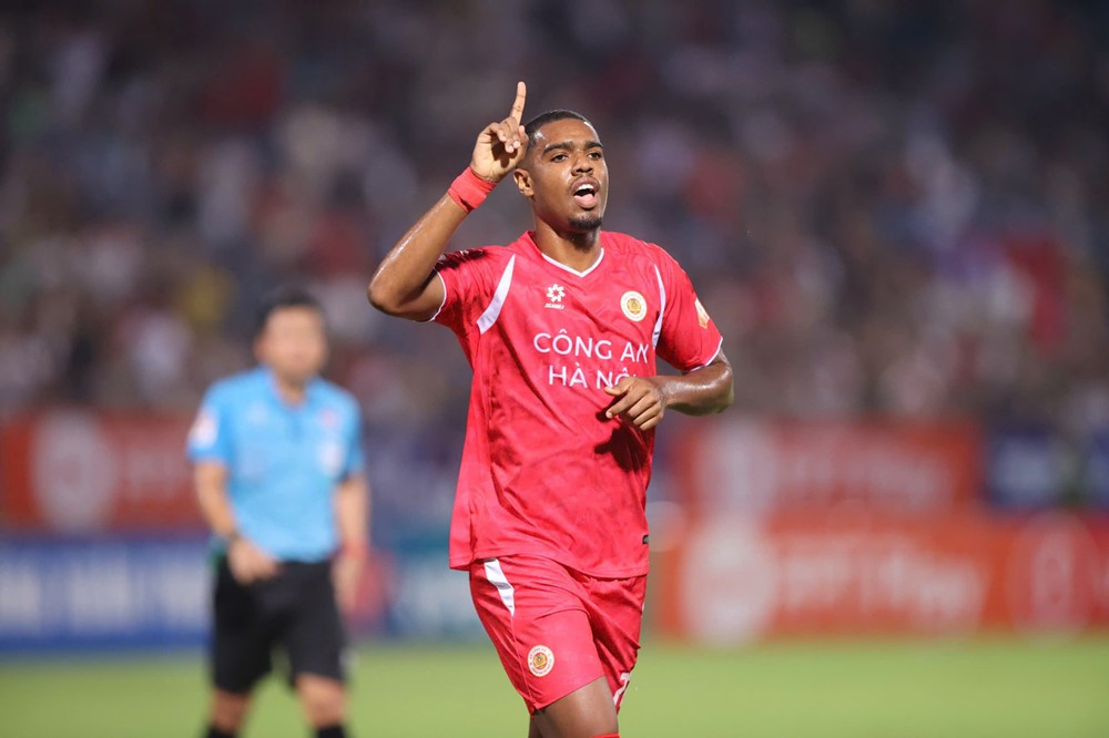 cahn vs the cong viettel 2.jpg