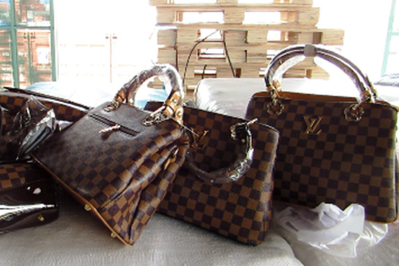 Danh tính đối tượng rao bán túi Louis Vuitton, Chanel, Gucci chiếm đoạt hơn 6 tỷ đồng