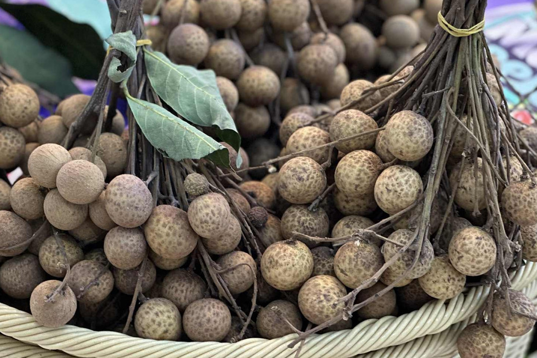 Nhãn rất bổ dưỡng, ăn bao nhiêu là đủ