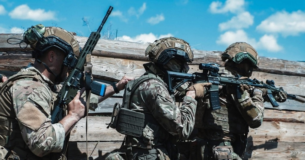 Sự hoài nghi của binh sĩ Ukraine nơi tiền tuyến về hội đàm Trump - Putin