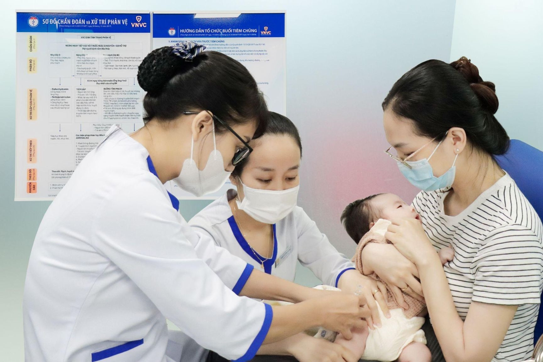 VNVC ra mắt vắc xin não mô cầu tiêm từ 6 tuần tuổi