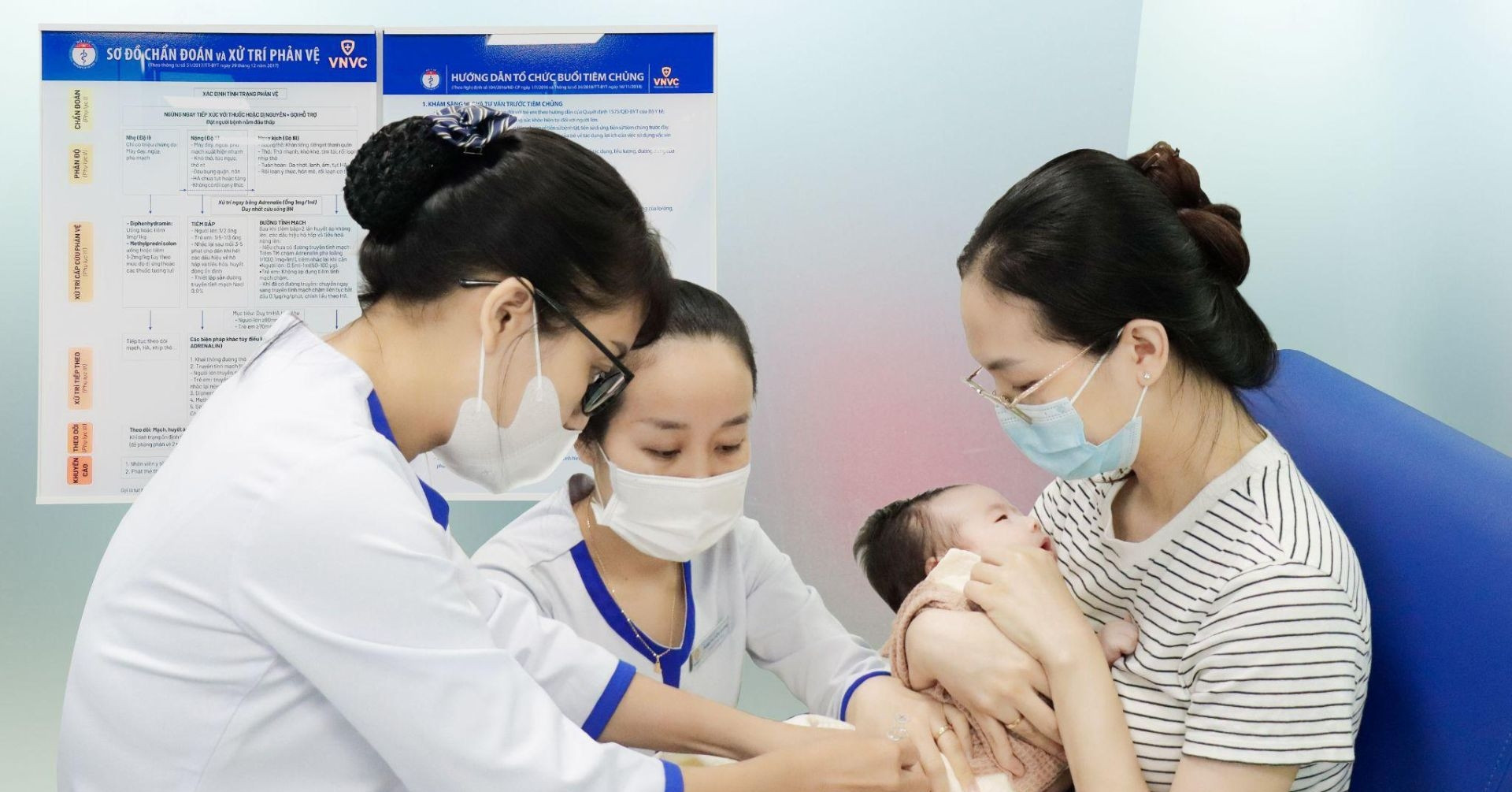 VNVC ra mắt vắc xin não mô cầu tiêm từ 6 tuần tuổi