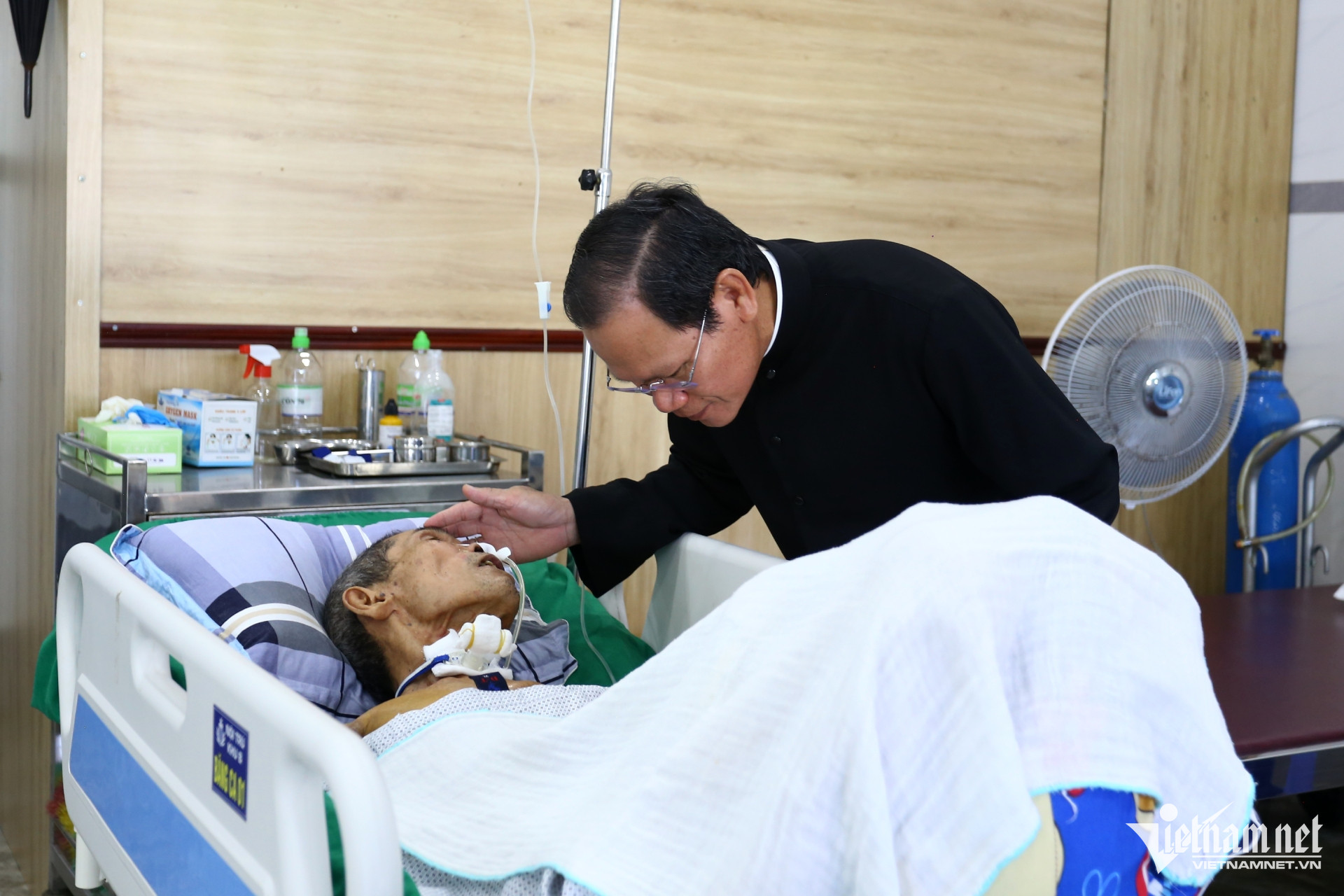 W-phong kham (1).jpg
