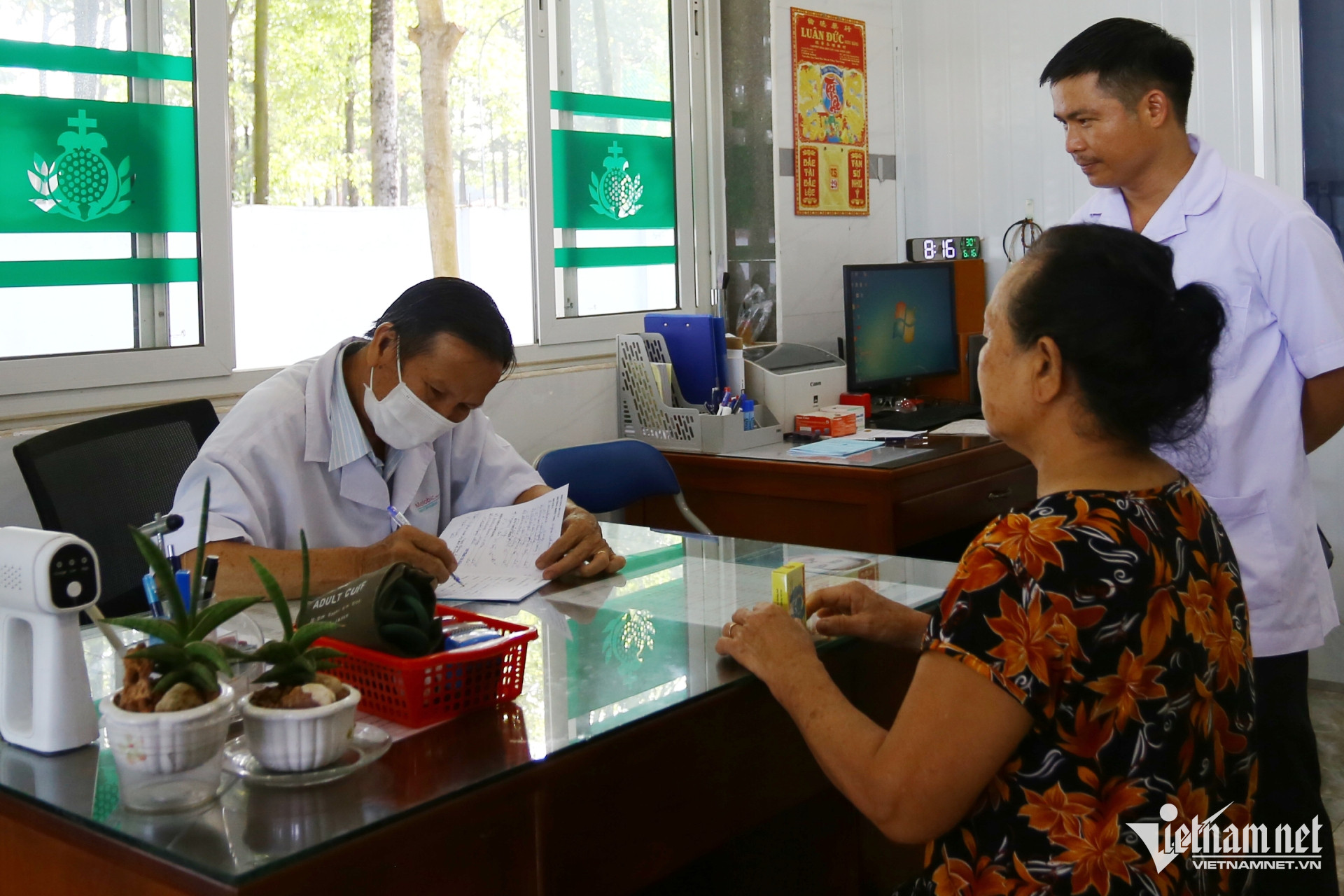 W-phong kham TA.jpg