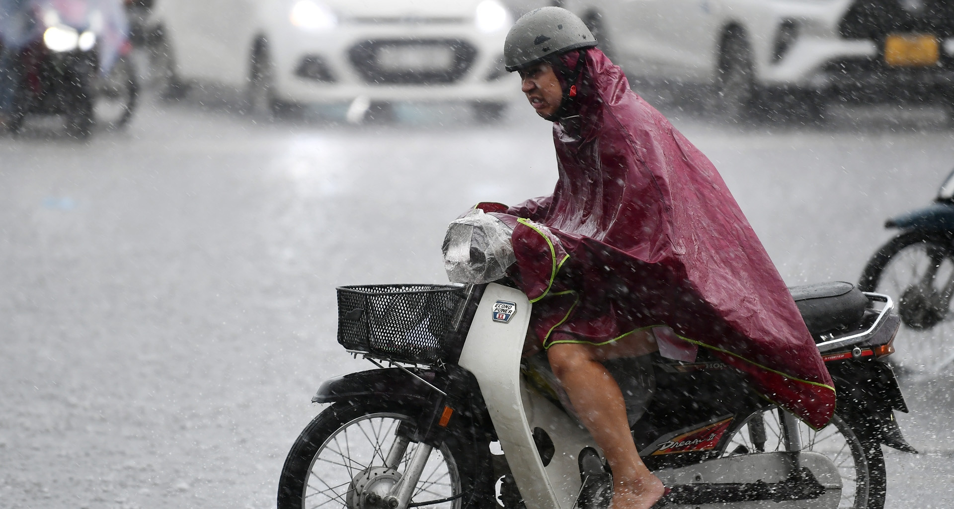 Dự báo thời tiết 17/8/2025: Mưa lớn dữ dội từ Đông Bắc Bộ, Thanh Hóa - Quảng Trị