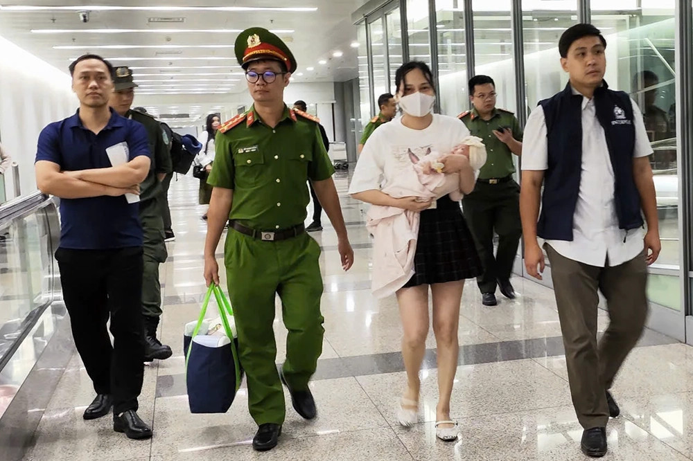 Dẫn giải vợ của 'Mr Hunter' Lê Khắc Ngọ từ Thái Lan về Việt Nam