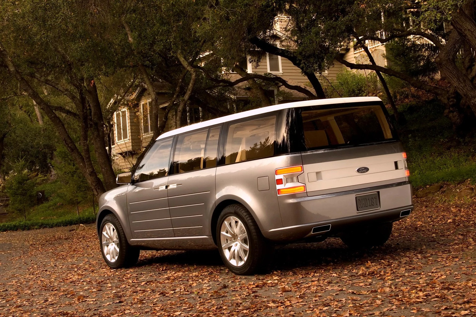 Ford Flex 3.jpg