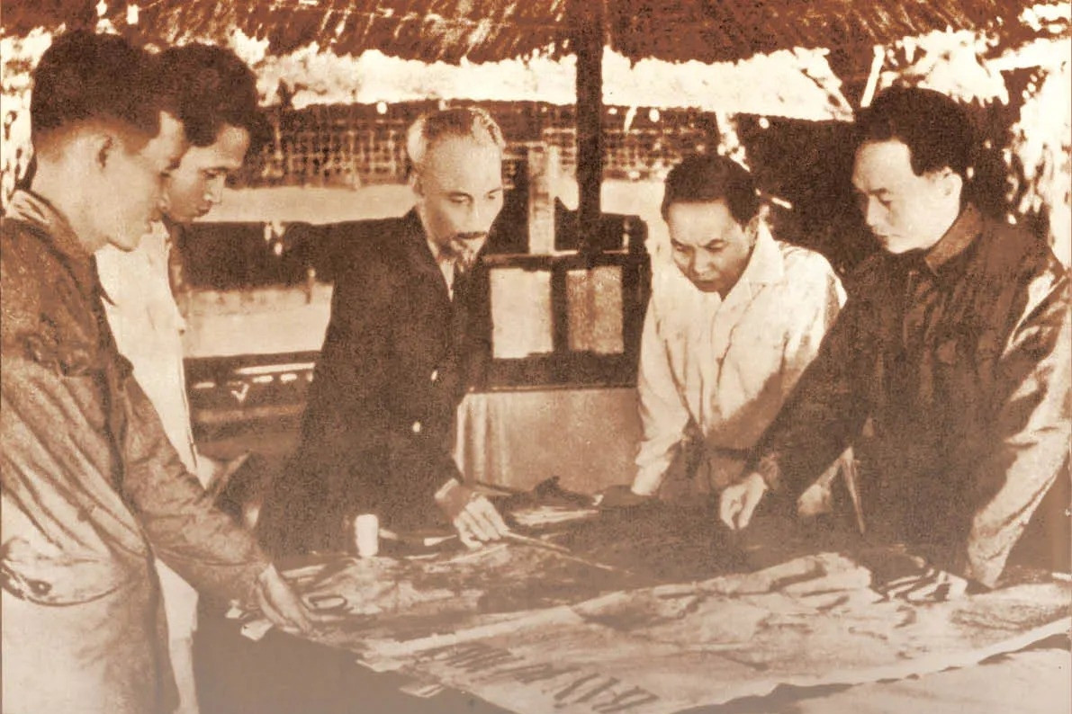 Hình ảnh quý trong triển lãm 'Không có gì quý hơn độc lập, tự do'