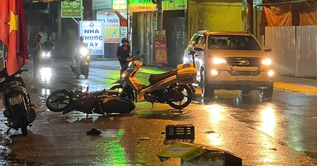 Liên tiếp tai nạn ở TPHCM, một nam sinh bị cuốn vào gầm xe ben tử vong