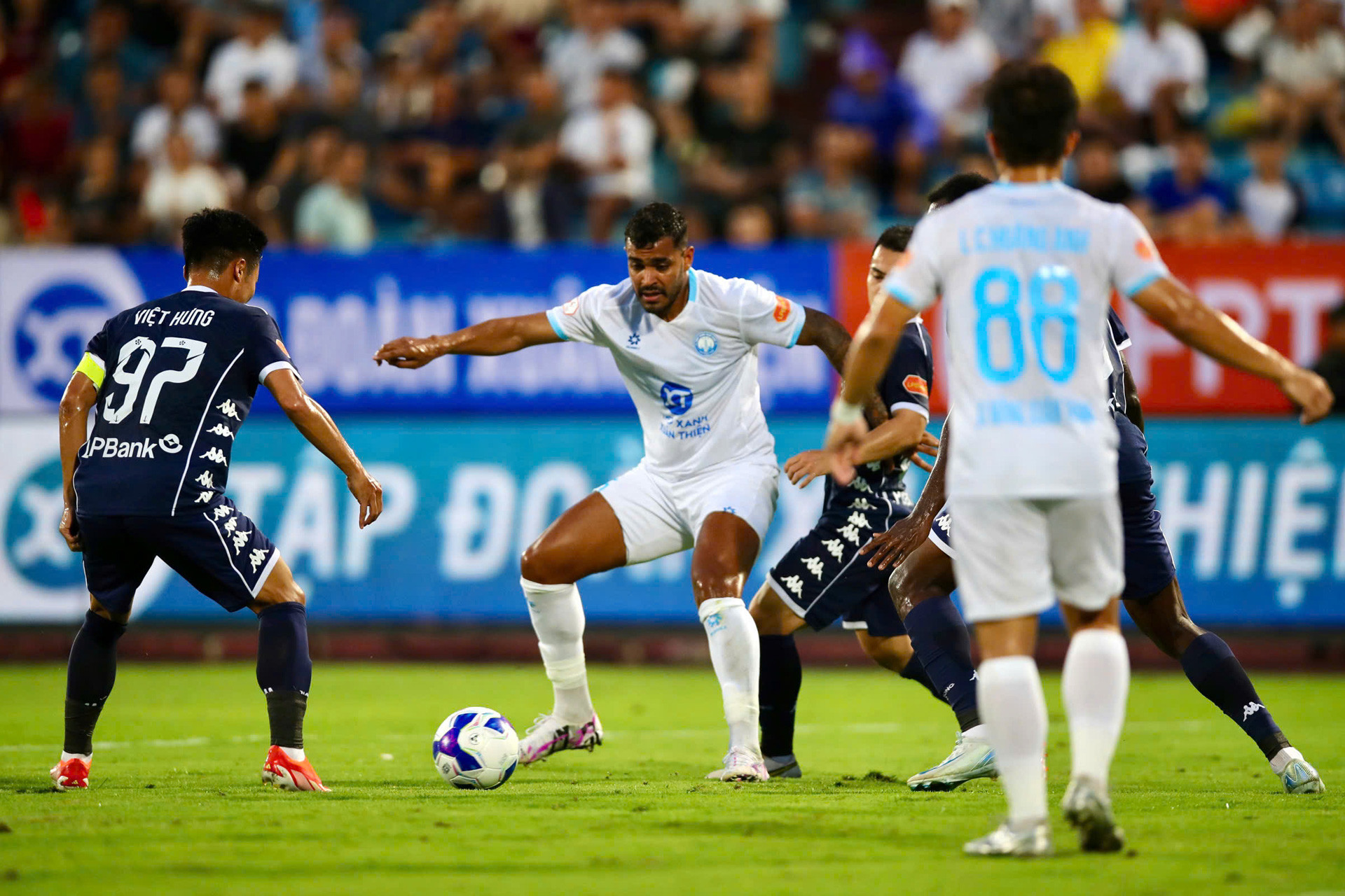 Nam Dinh Hai Phong.jpg