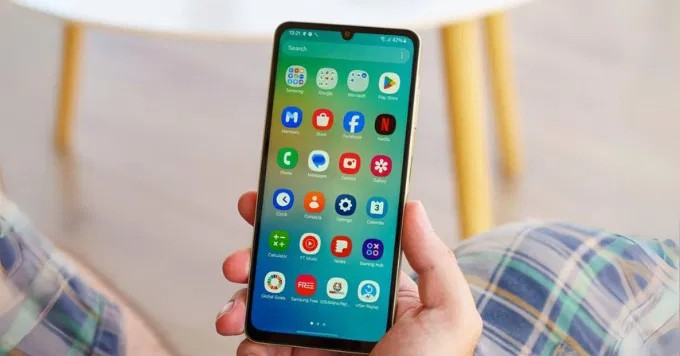 Samsung vững top 1, Apple đoạt hạng 2 từ Xiaomi tại Việt Nam