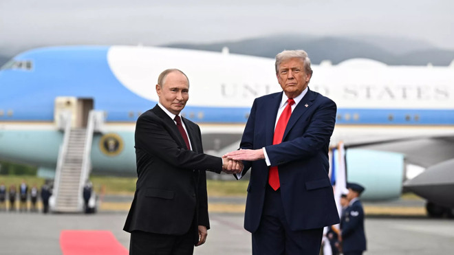 toan canh hoi dam trump putin 1.jpg