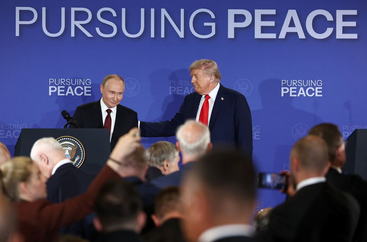 trump putin Sputnik 3.jpg