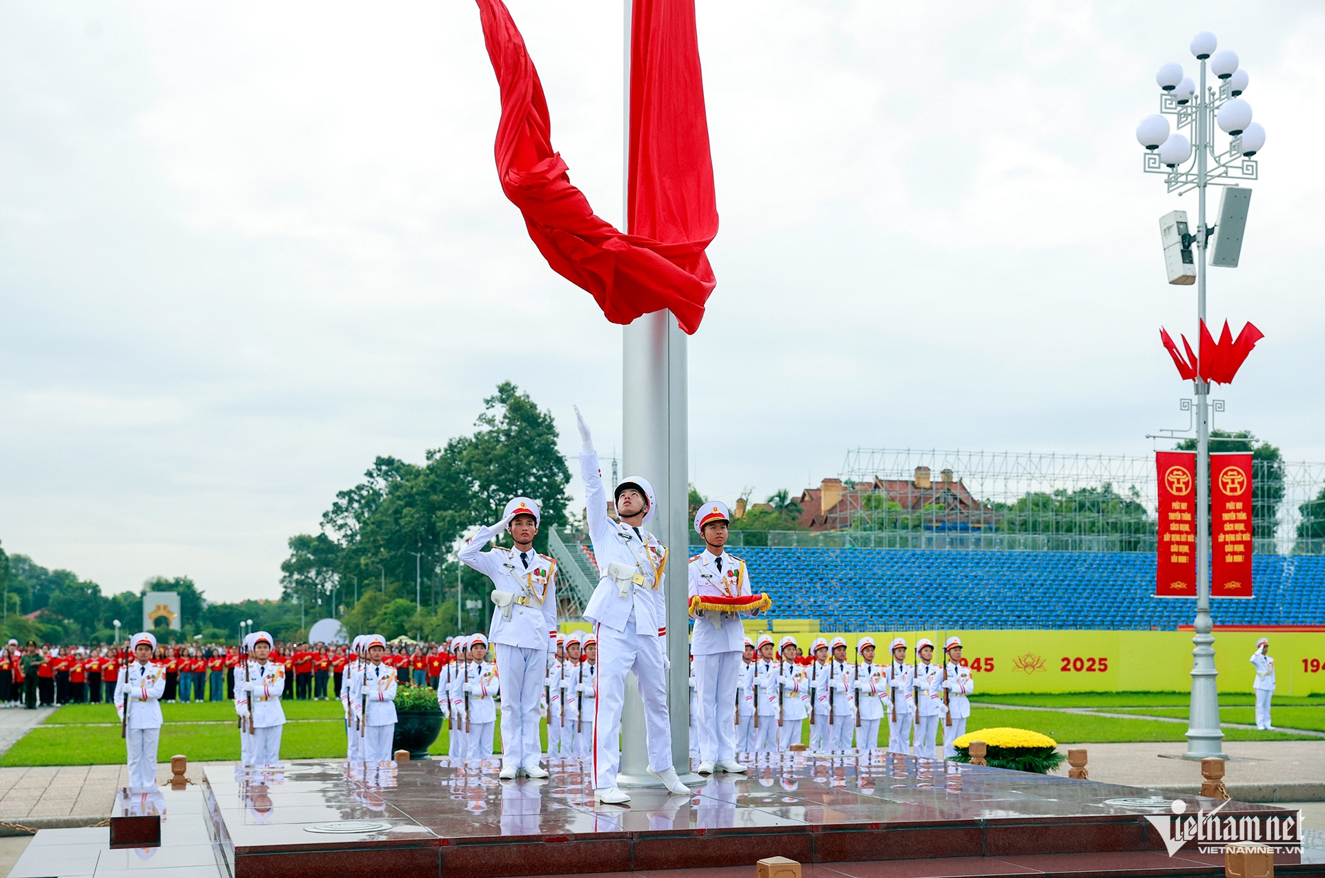 W-do bo quoc khanh (3).jpg