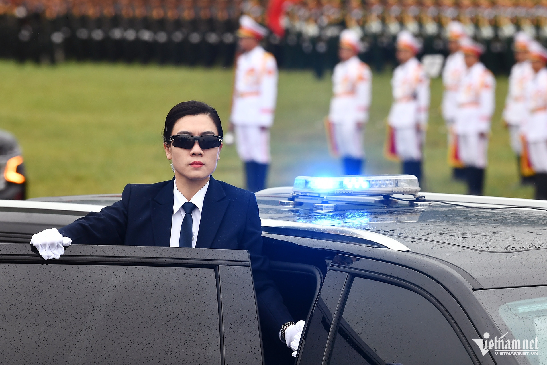 W-nu chien si_10.jpg