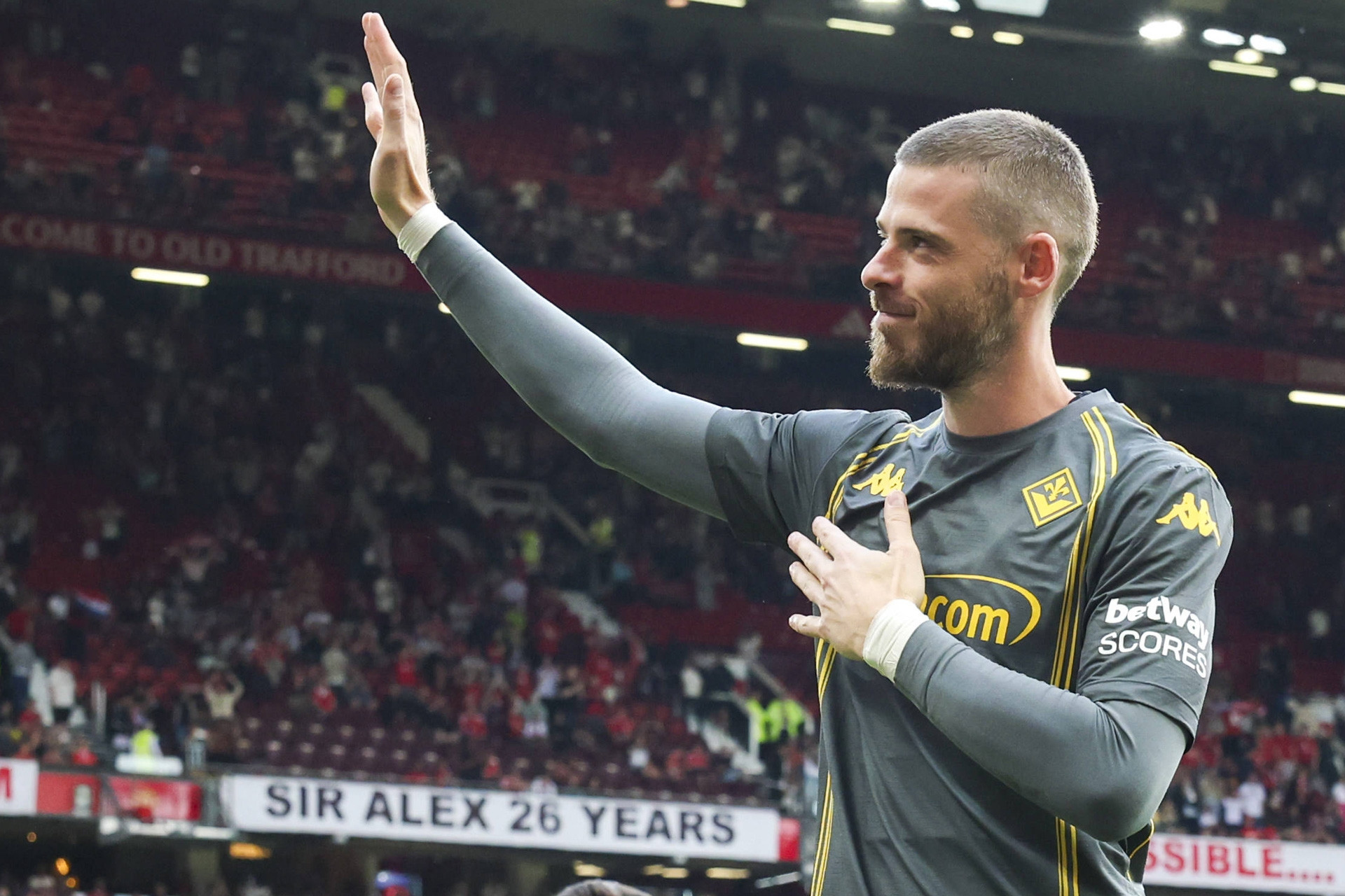 Tin tức về chuyển nhượng 17/8: MU đón De Gea, Man City chốt Donnarumma