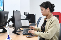 Bộ Nội vụ đề xuất bỏ xếp lương viên chức theo thăng hạng chức danh nghề nghiệp