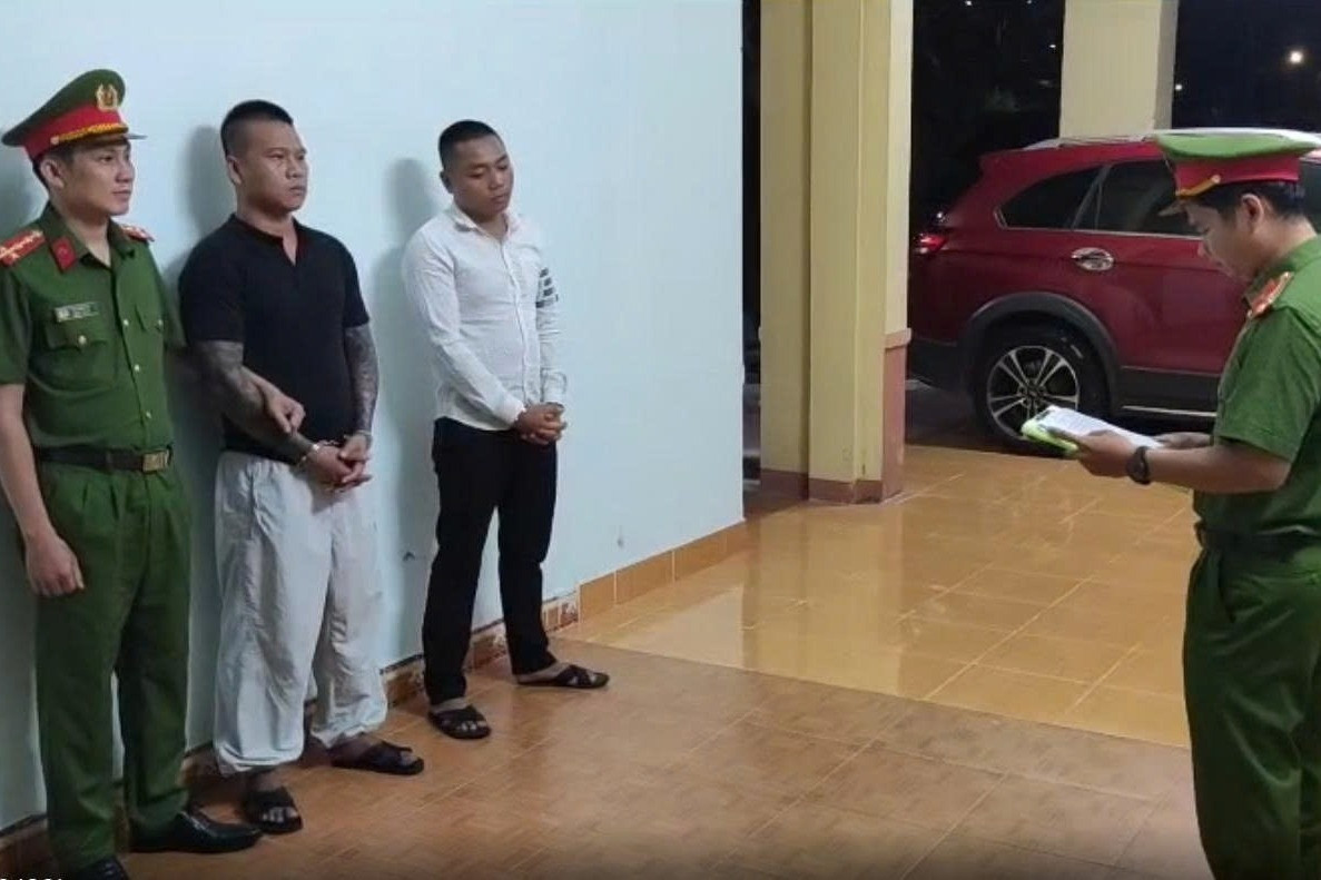 Nam thanh niên rút súng dọa 'bắn bể đầu' chủ quán bida ở Đà Nẵng