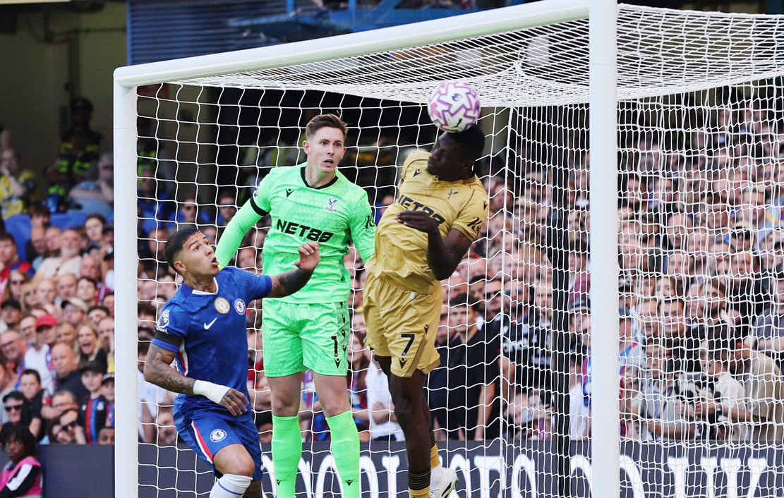 resources_premierleague_pulselive_com 2025 08 17T130657Z_523121508_UP1EL8H10FKCH_RTRMADP_3_SOCCER ENGLAND CHE CRY.jpg