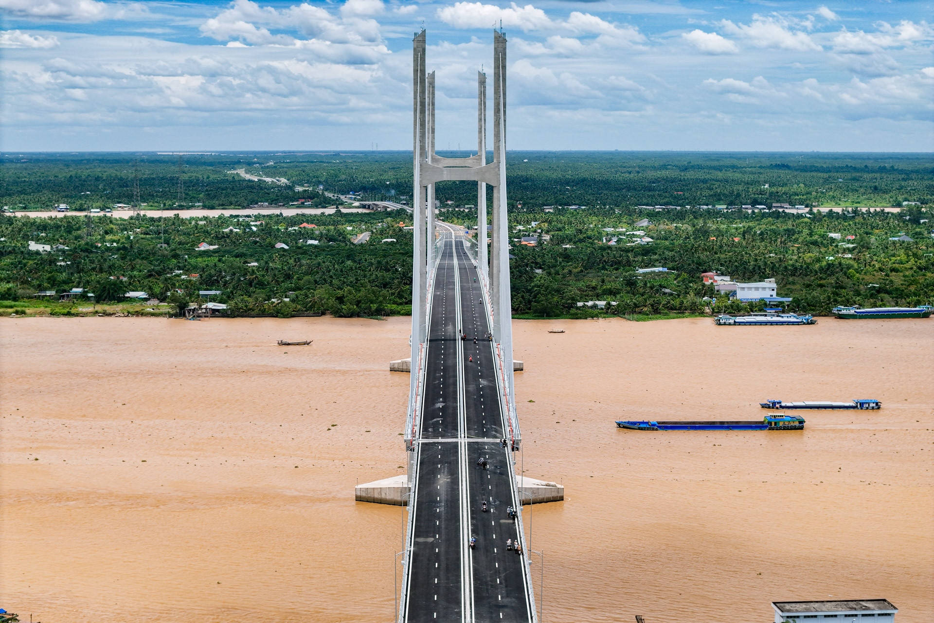 cầu rạch miễu   nguyễn huế 13.jpg