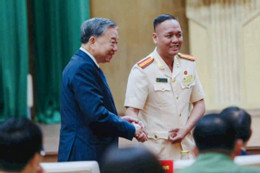 Chiếc móc khóa trưởng công an xã tặng Tổng Bí thư Tô Lâm