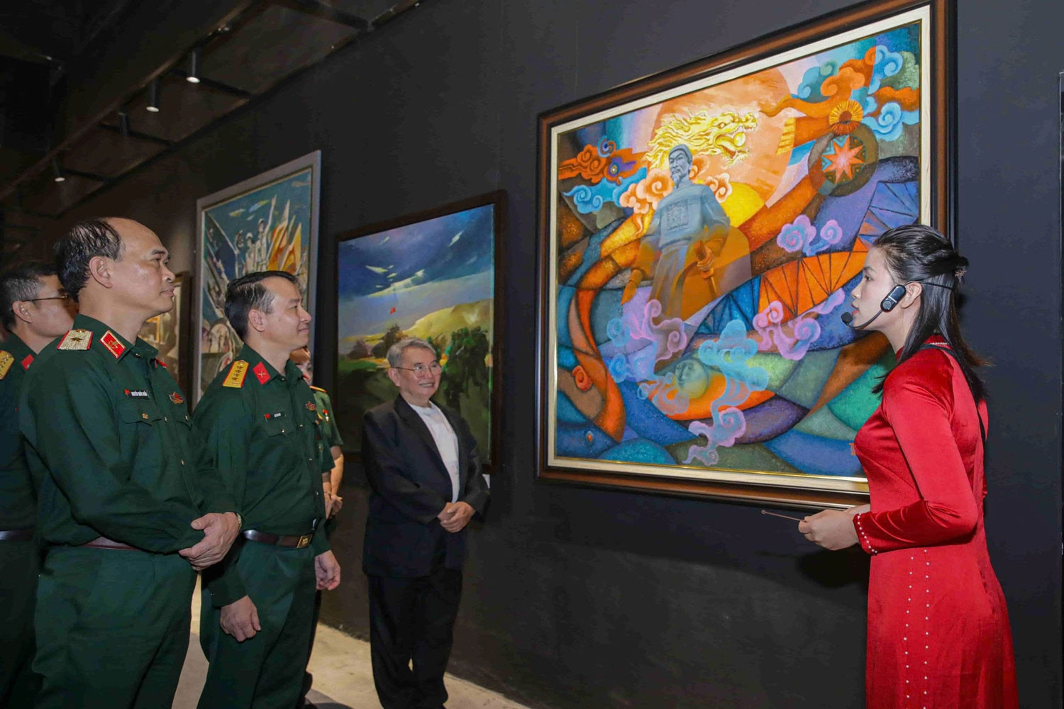 Công bố 34 tác phẩm và công trình văn học nghệ thuật tiêu biểu