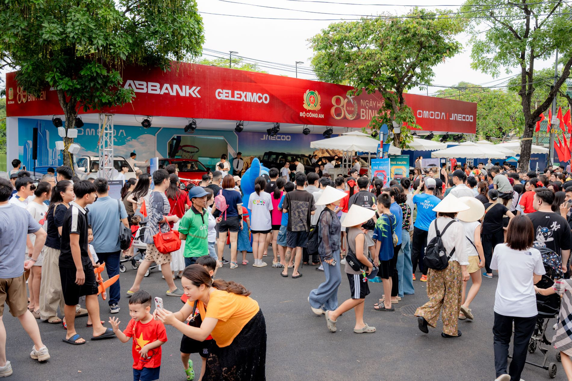 Omoda & Jaecoo_A2.jpg