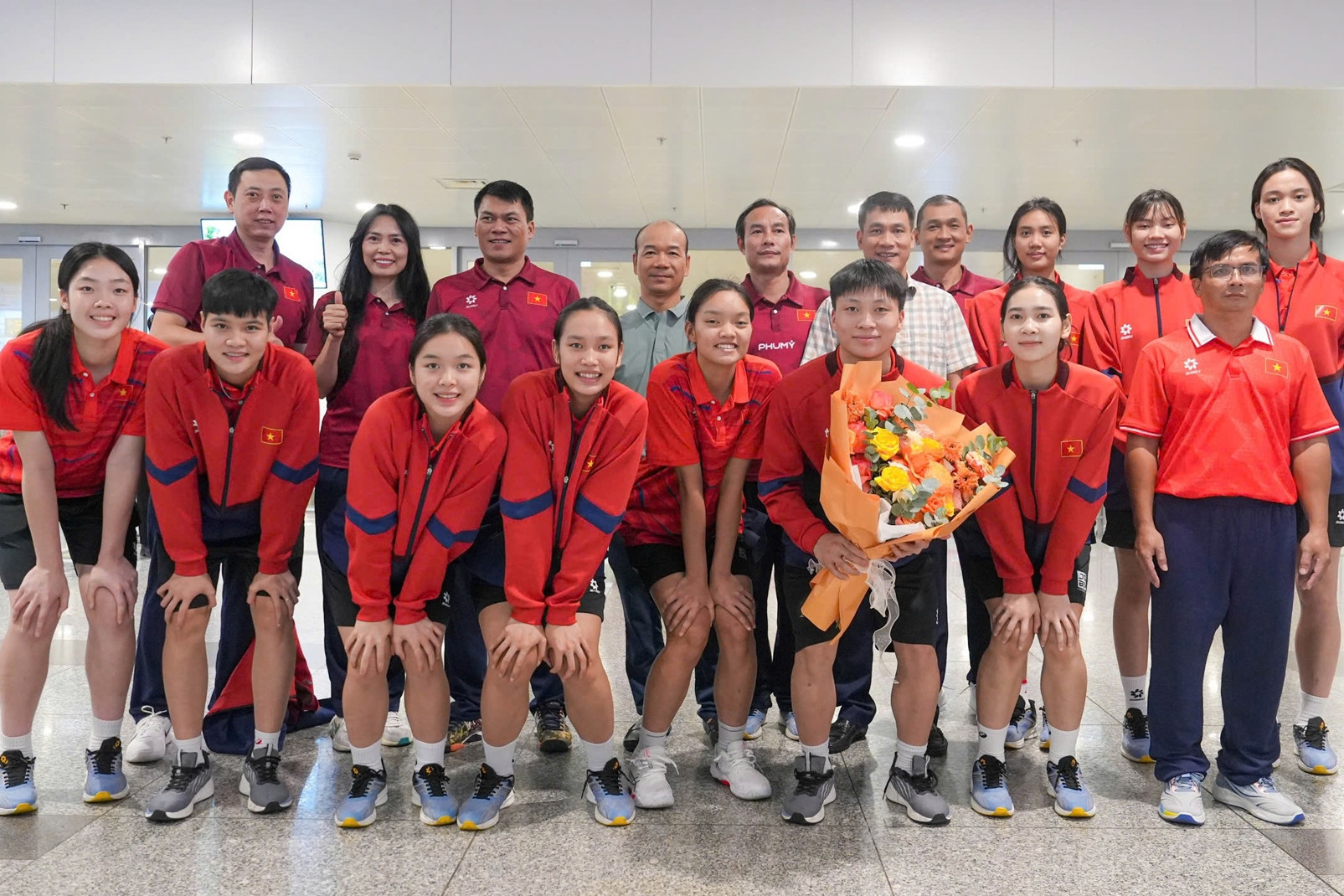 U21 Việt Nam về nước, chưa rõ án phạt của Đặng Thị Hồng