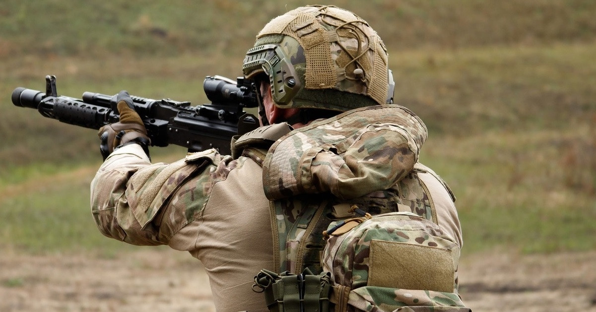 Ukraine dồn lực phản công ở Sumy, Nga phá âm mưu đánh bom cầu Crưm