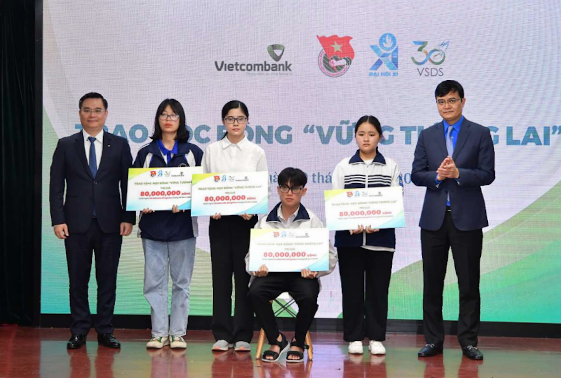 VCB_anh 2.png