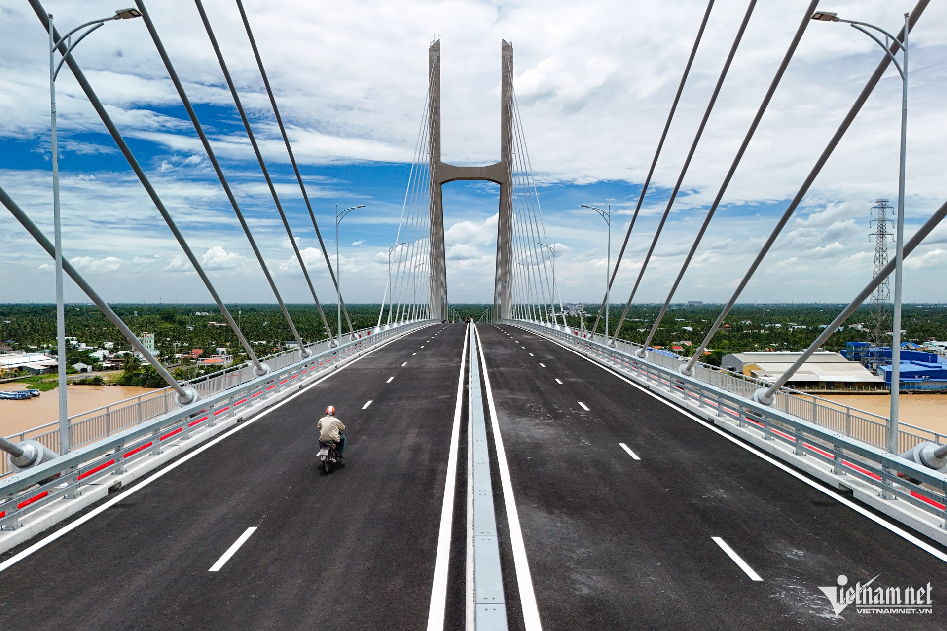 W-cầu rạch miễu   nguyễn huế 10.jpg