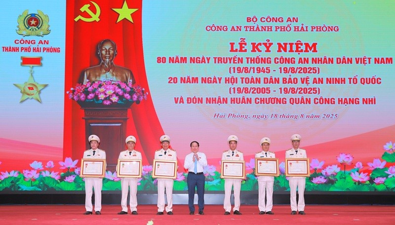 3 Hai Phong .jpg