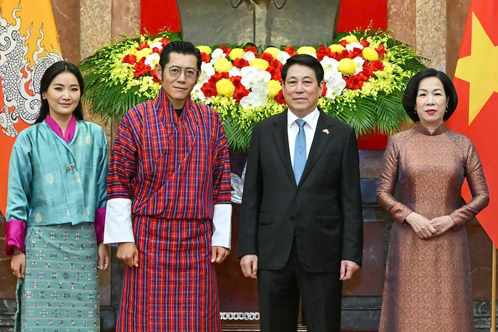 Chủ tịch nước và Phu nhân chủ trì lễ đón Quốc vương Bhutan và Hoàng hậu