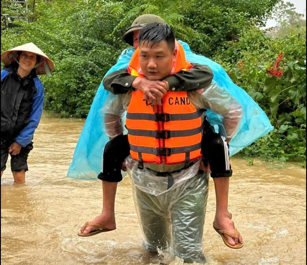 e65259817c26ec24818e8e65966ed7d6bd5a84ccedfe722b71135366c523369ebf z5821289813967 888c7173facf04d0116a873b5cef3be6 7434 17555426224311786150540.jpg