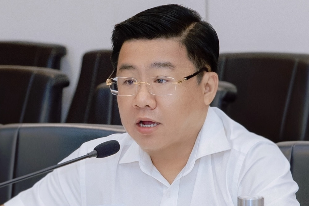 Giáo sư 46 tuổi, người Hà Nội làm Chủ tịch Hội đồng Đại học Kinh tế TPHCM