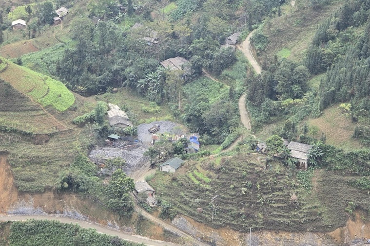 Phát huy vai trò của người có uy tín trong dân vận, tuyên truyền xây dựng NTM
