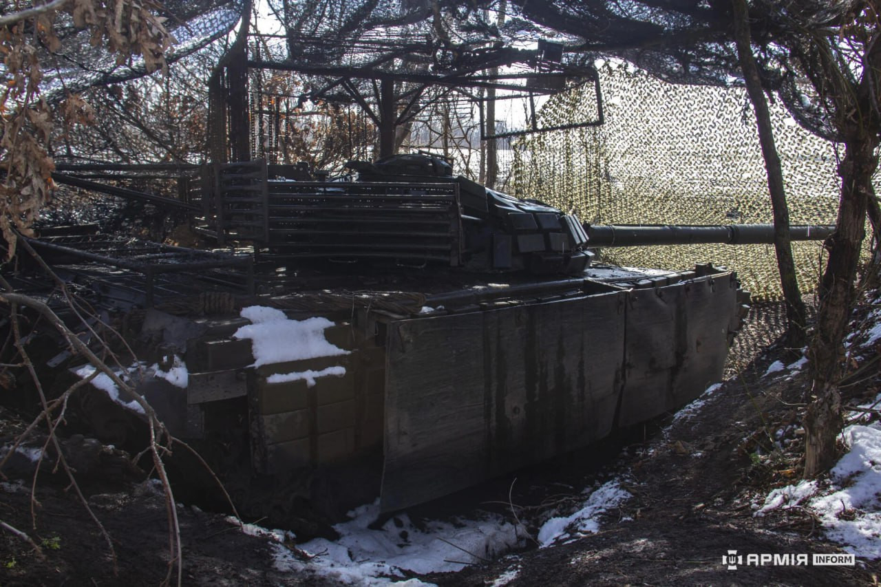 Xe tăng Frankenstein Ukraine.jpg