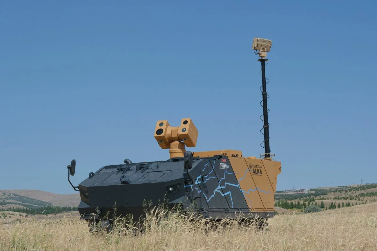 Xe tăng Laser.jpg