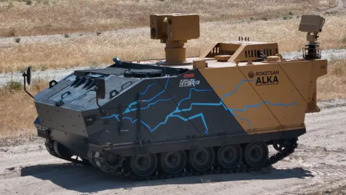 Xe tăng Laser Thổ.jpg
