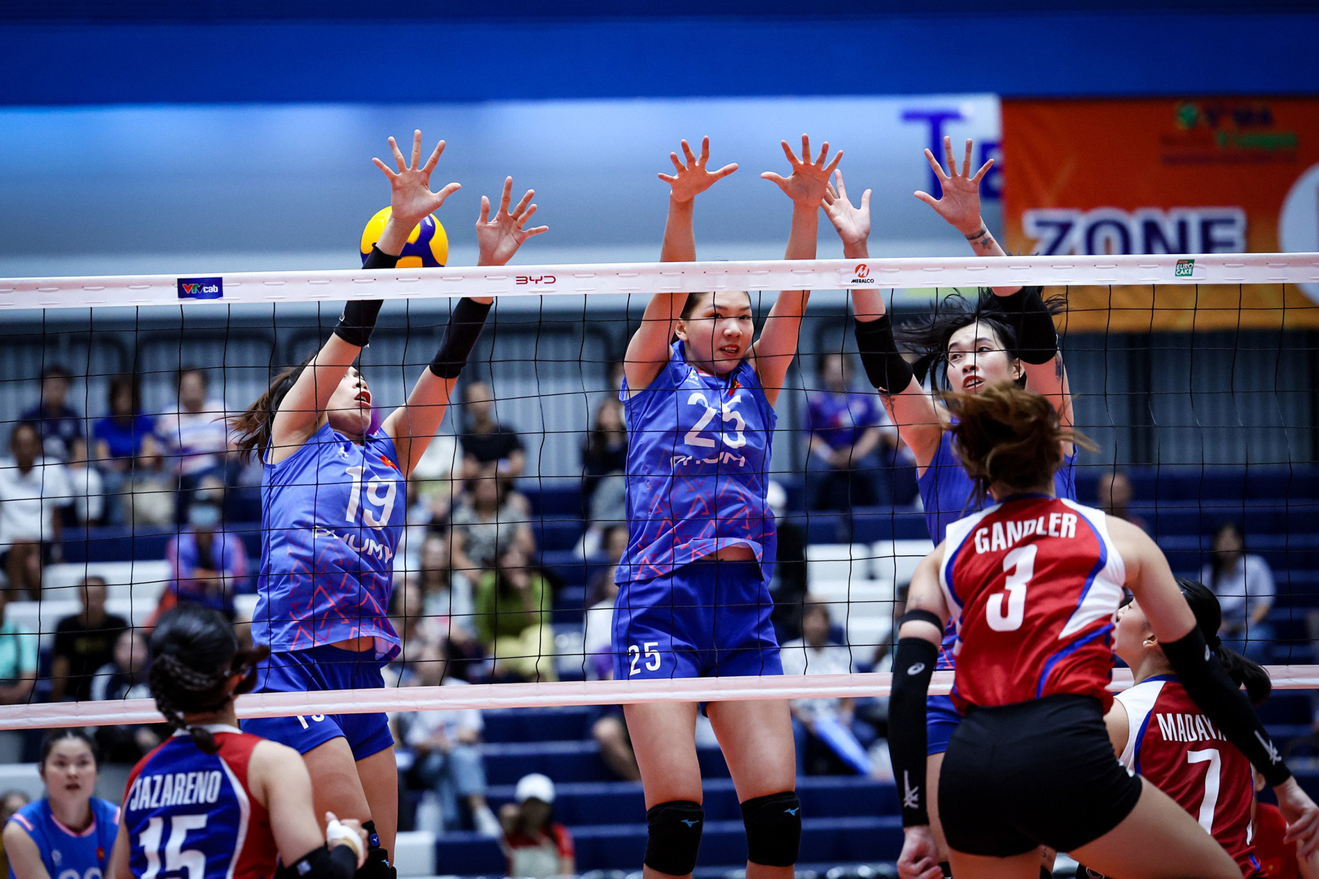 bong chuyen sea vleague 7.jpg