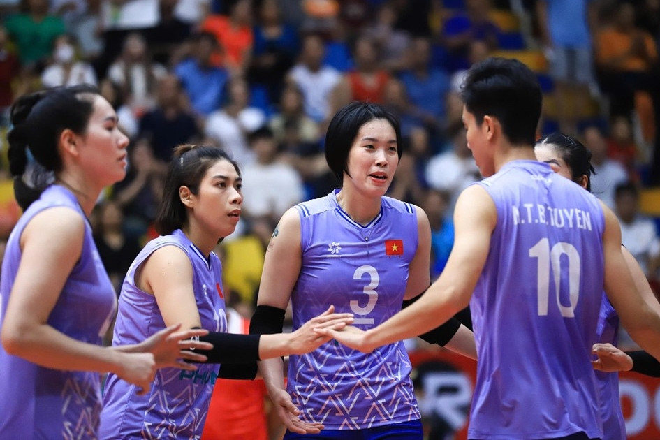 ĐT bóng chuyền nữ Việt Nam hạ Philippines, chờ đấu 'chung kết' với Thái Lan